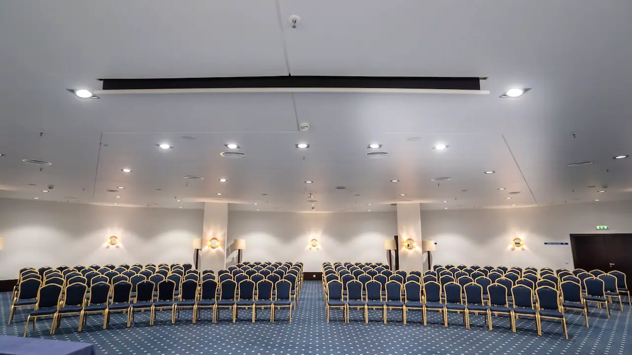 Holiday Inn Porto Gaia